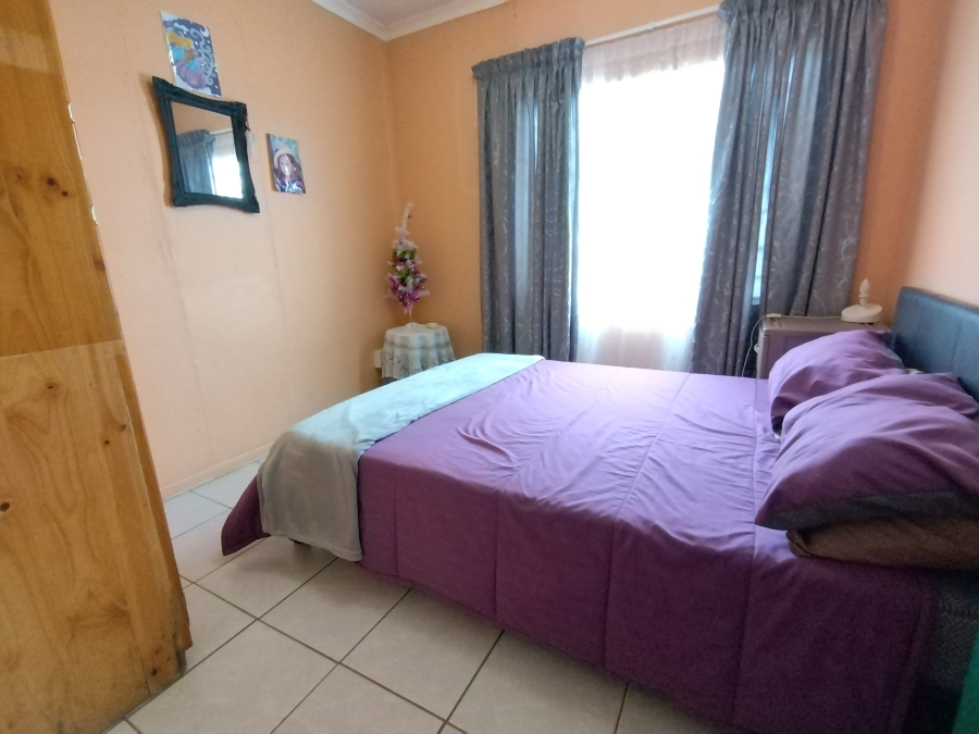 4 Bedroom Property for Sale in C Place Eastern Cape